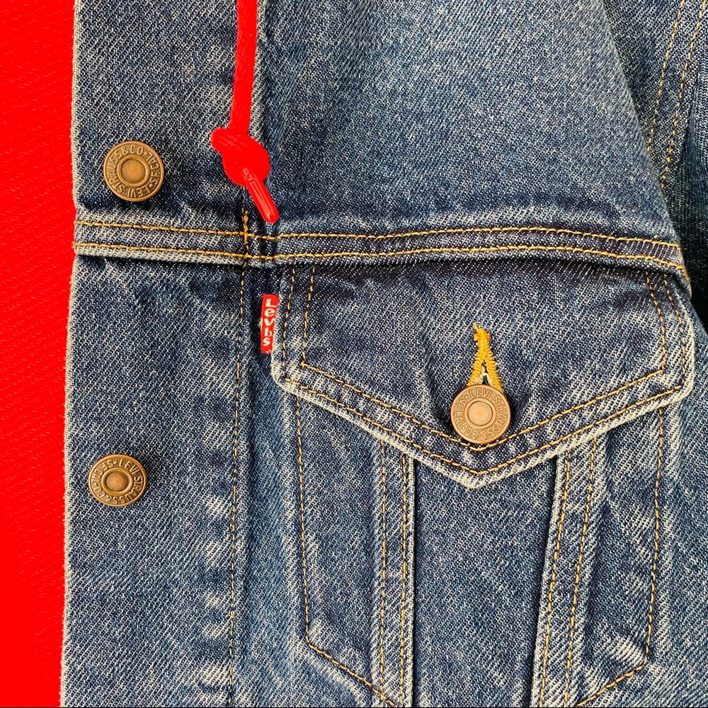 LEVI'S  Hooded Boyfriend Trucker Denim Jacket - Picture 8 of 8